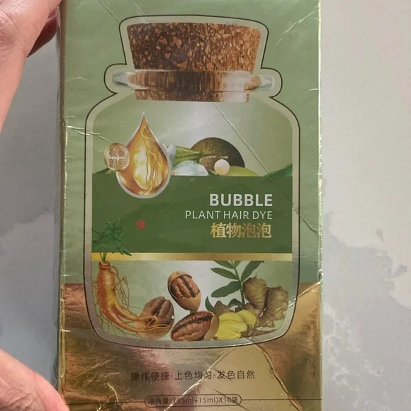 Brown hair dye Color Super Gloss Treatment - Picture 5 of 6